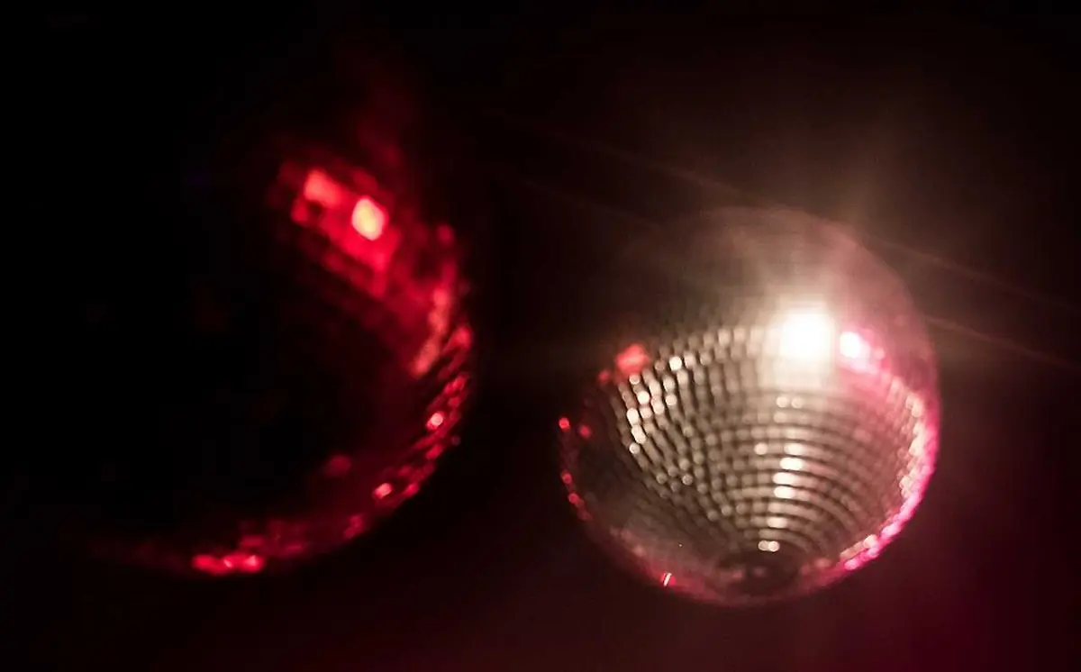Plusko: Drag Jam (You're Born Naked the Rest Is Drag) — HaDivadlo, Brno