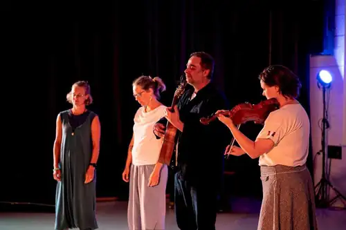 Dialogy - Inspiration: Abend der Festivalstudenten