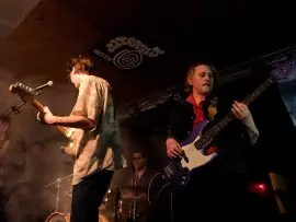 MATE RADI HADI — Klub Alterna, Brno