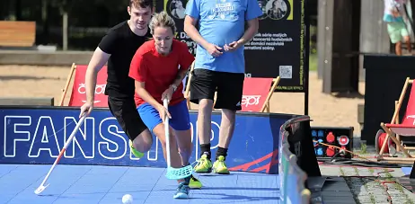 Street Floorball League — Krizik Fountain, Praha