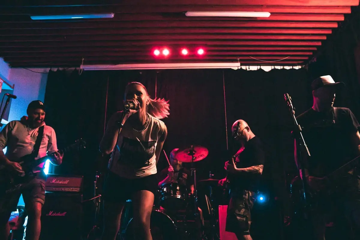 Remdik (SK) + Eye for and Eye (PL) — Kulturzentrum Provoz, Ostrau