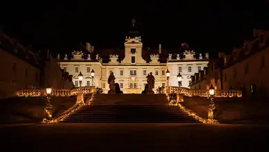 Opernfestspiele auf dem Schloss Valtice — Schloss Valtice, Valtice