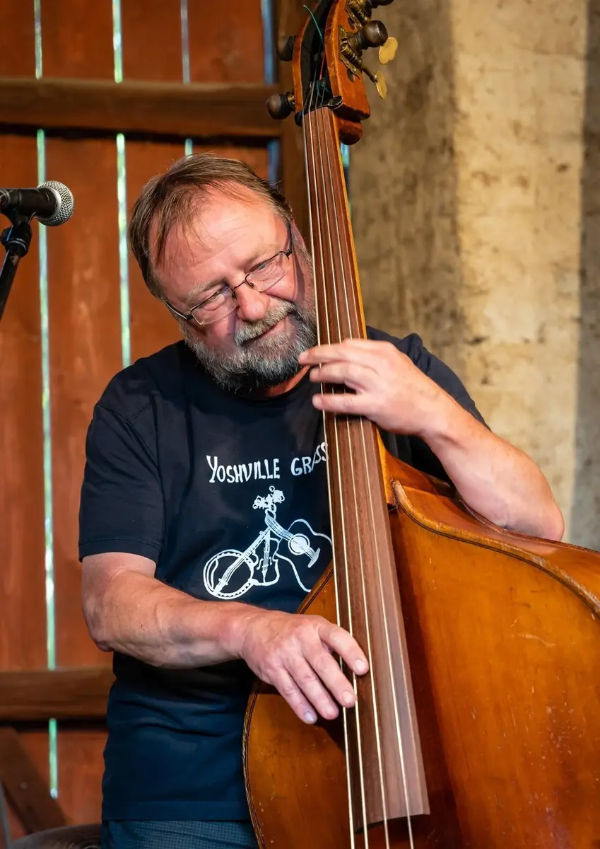Yoshville Grass - Jubiläumskonzert — Zelenáčova Šopa, Zlin