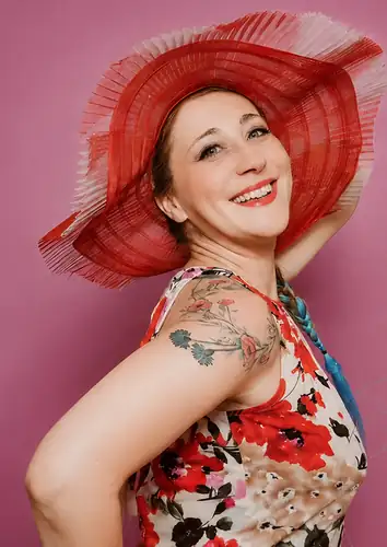 Jitka Štěrbáková - It's Not Chanson Like Chanson