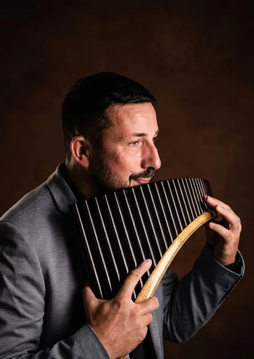 Petr Tomeček - Koncert filmové hudby na Panovu flétnu — Zámeček Staré Ždánice, Staré Ždánice