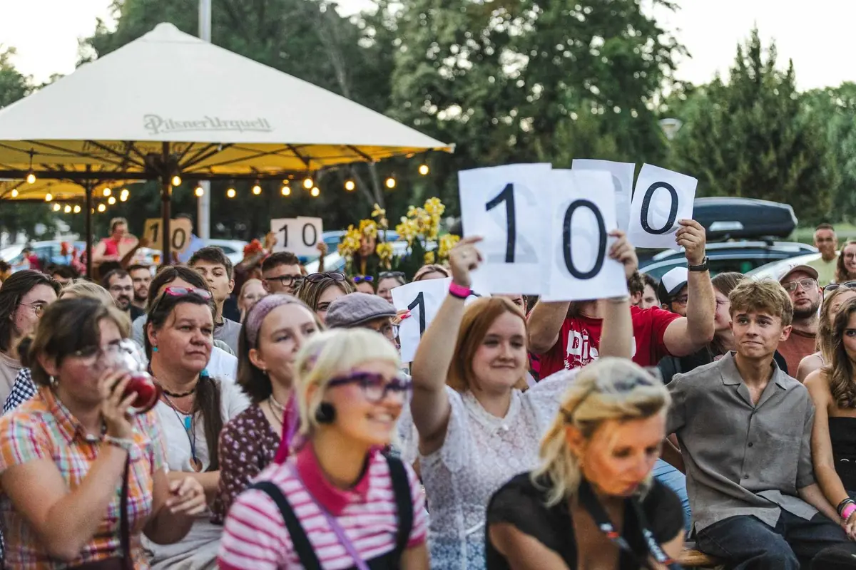 SLAM POETRY: Qualifikation zur Tschechischen Meisterschaft 2026 Hradec Králové — Náplavka café & music bar, Königgrätz