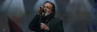 RUSSELL CROWE'S INDOOR GARDEN PARTY