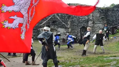Im Zeichen des Kreuzes, oder Fechten auf Burg Bezděz — Burg Bezdez, Bezděz