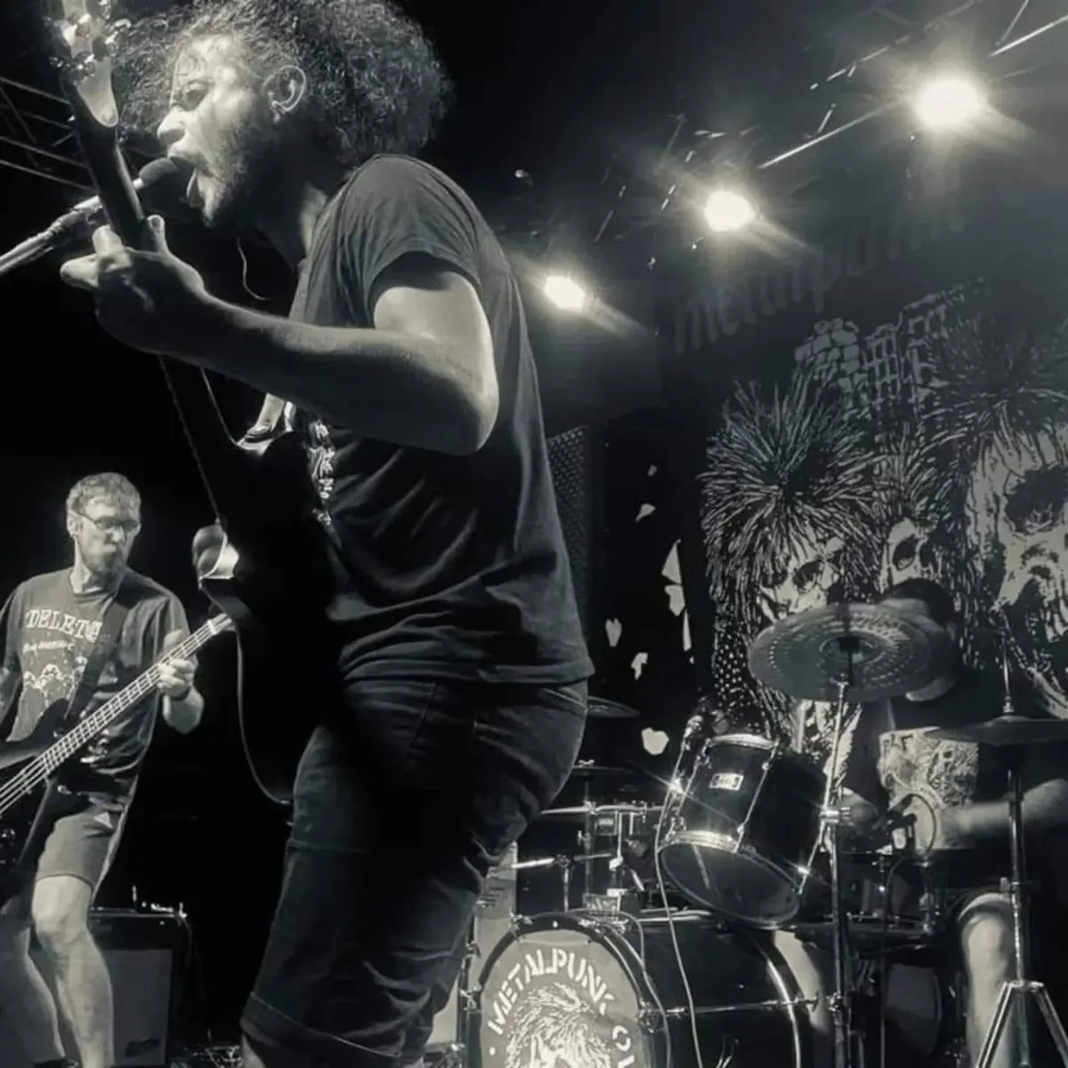 RAN (FR), NOISENIORS, HUMANITY IS FUN! — Kulturzentrum Provoz, Ostrau