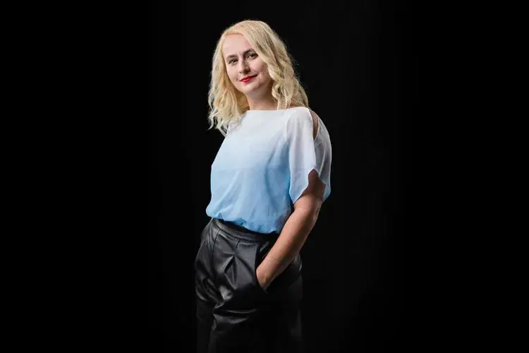 Stand-up Show von Lucie Macháčková: Micina — ROYAL - Theatre & Club Chic Praha, Prag