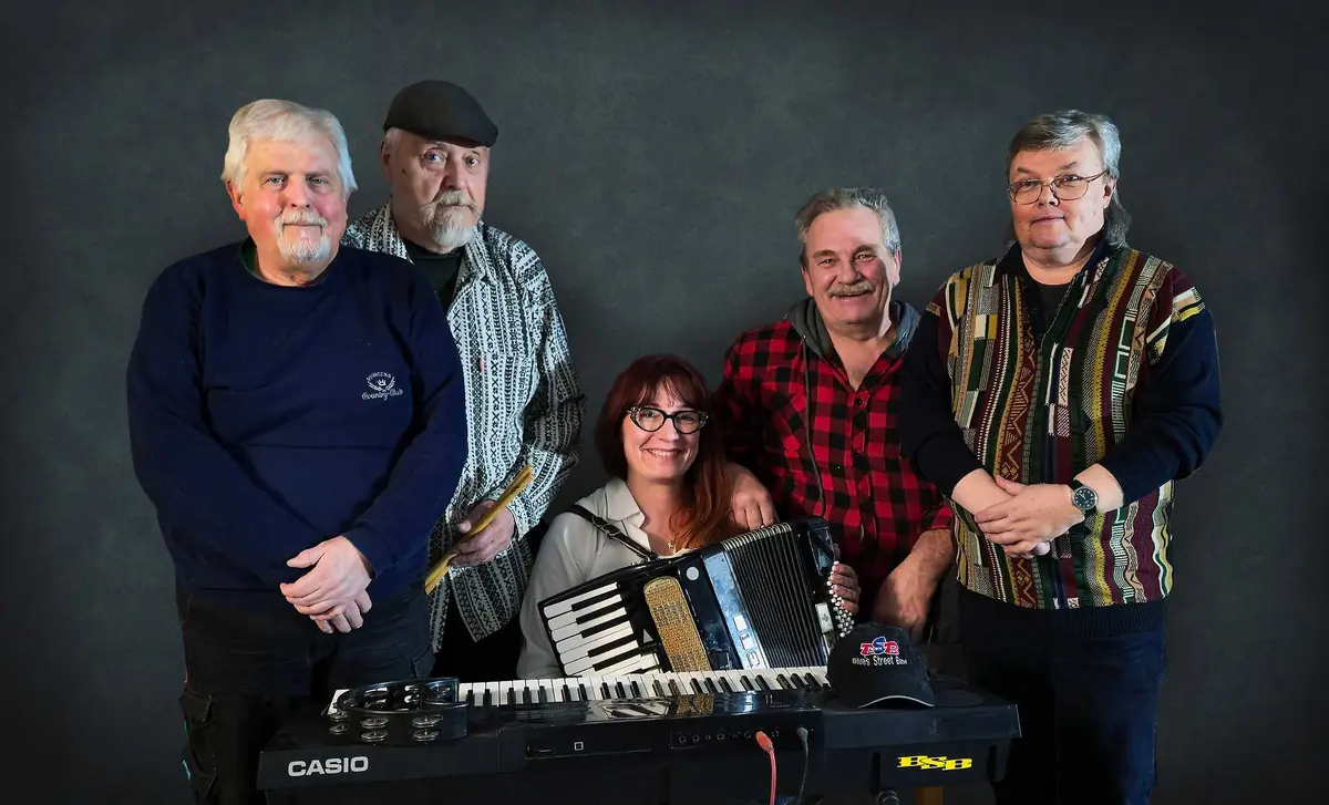 Blues Street Band — Metro Music Bar, Брно