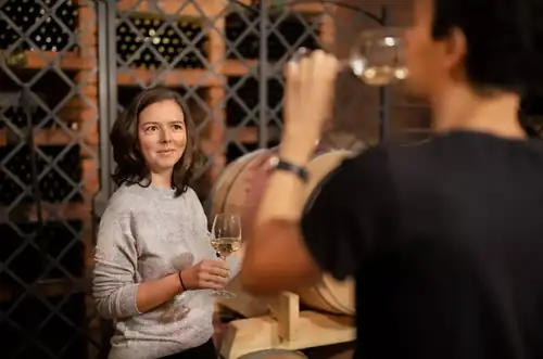 Sunday Guided Tours of Wine Production at Prague Botanical Garden in Troja 2026