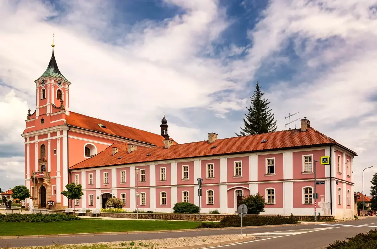 Открытые двери в Злинском крае 2026 — Kostel Nanebevzetí Panny Marie, Кромеріж