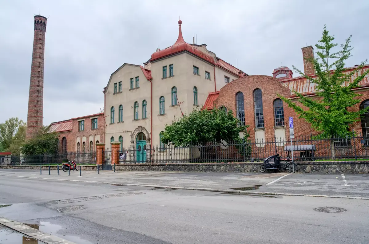 Mimořádné letní komentované prohlídky Staré čistírny — Stará čistírna odpadních vod, Praha