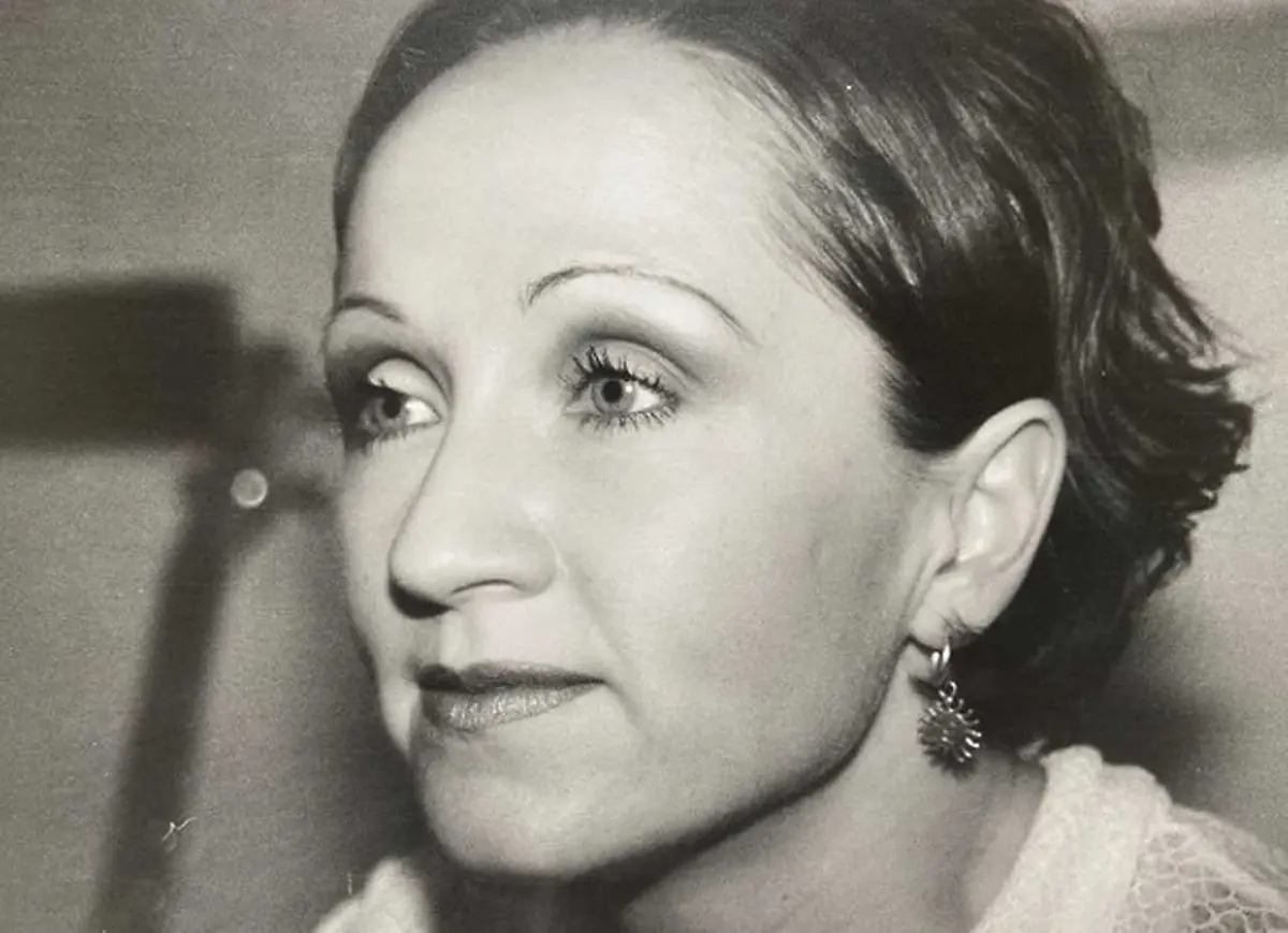 Bára Basiková — Měšťanská Beseda, Pilsen