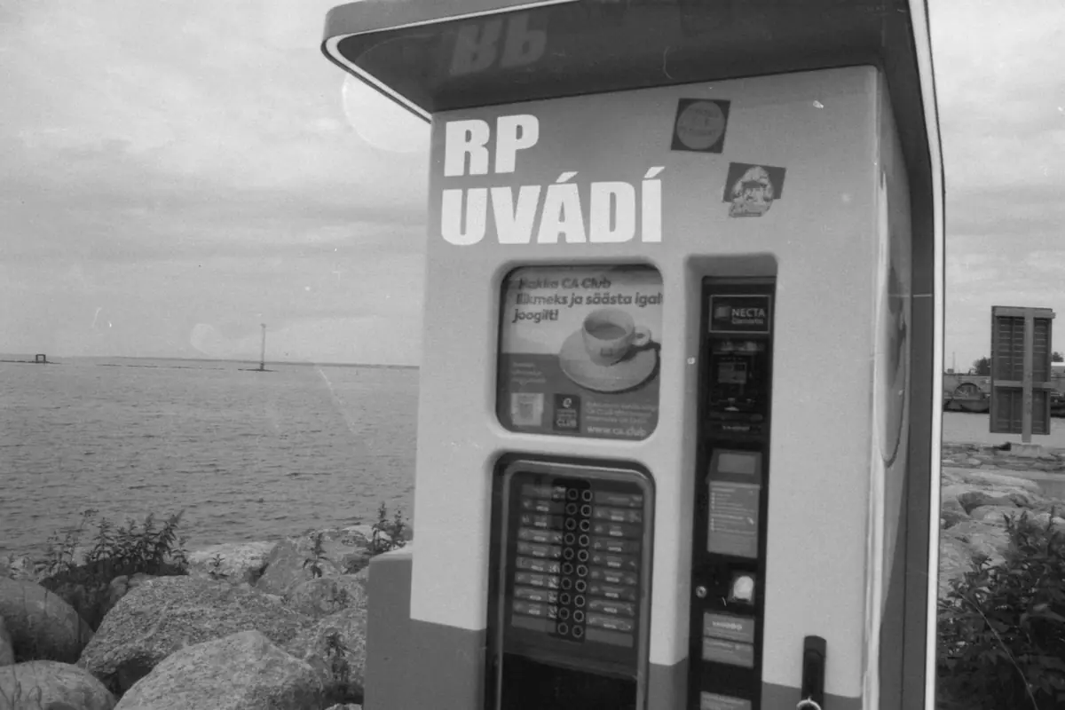 HYB4 Reading Room: Revolver Revue Presents: New Poetic Voices — Kampus Hybernská, Prague