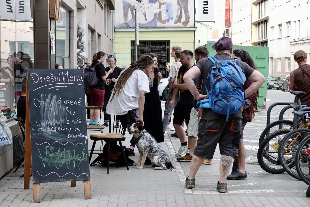 POP UP cyklodílna, w/ Krabs — Káznice, Brno