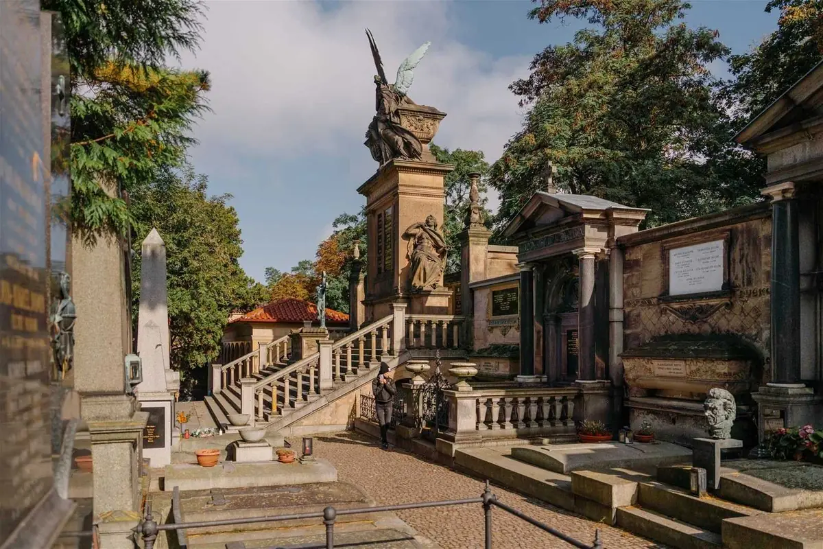 Zdravím, socho! Vyšehrad — Praha 2, Praha