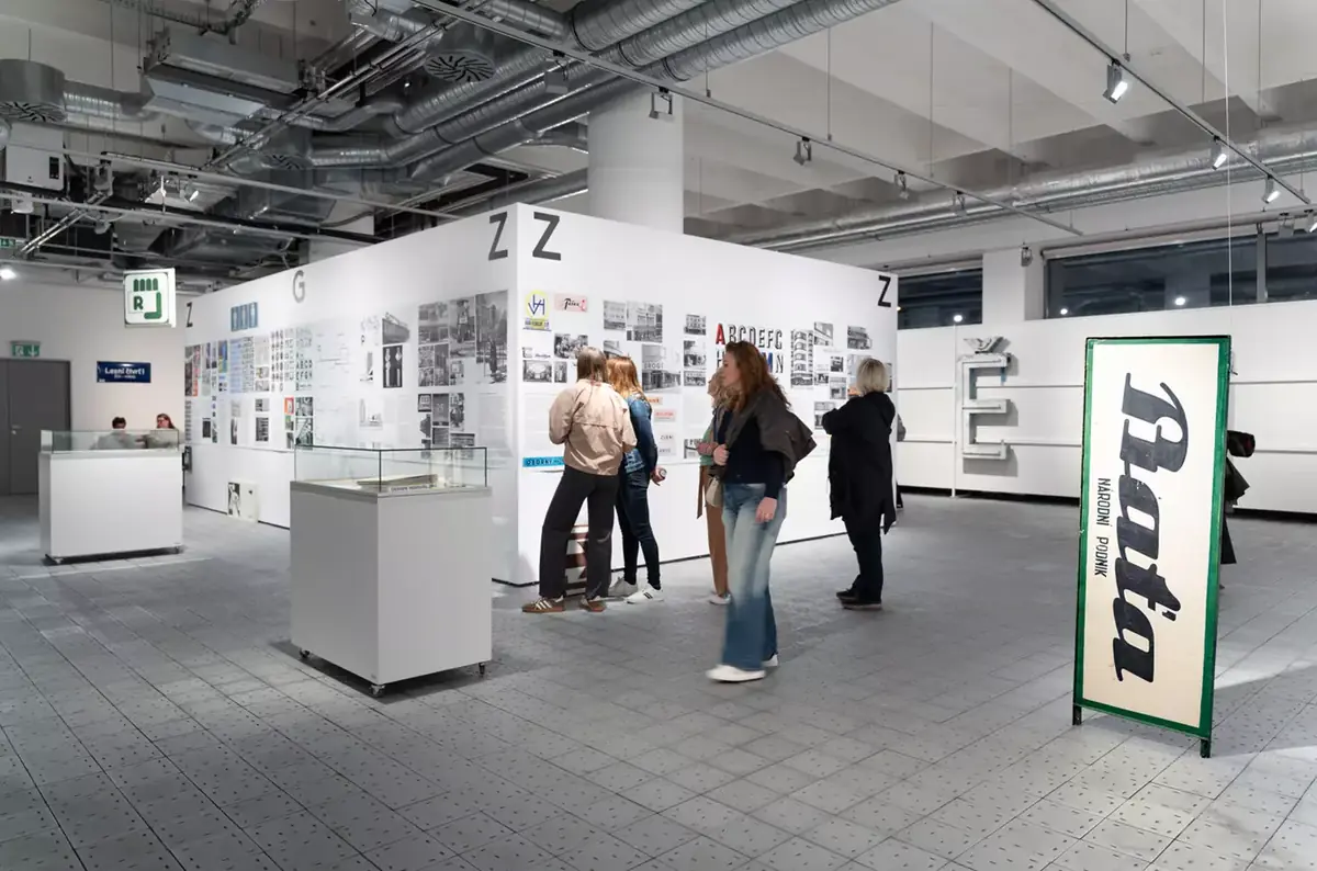 Výstava Z—G—Z – Vývoj vizuální komunikace ve veřejném prostoru Zlína — Krajská galerie výtvarného umění ve Zlíně, Zlín