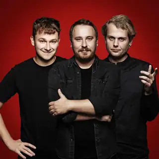 Padni komu padni Live в Злине