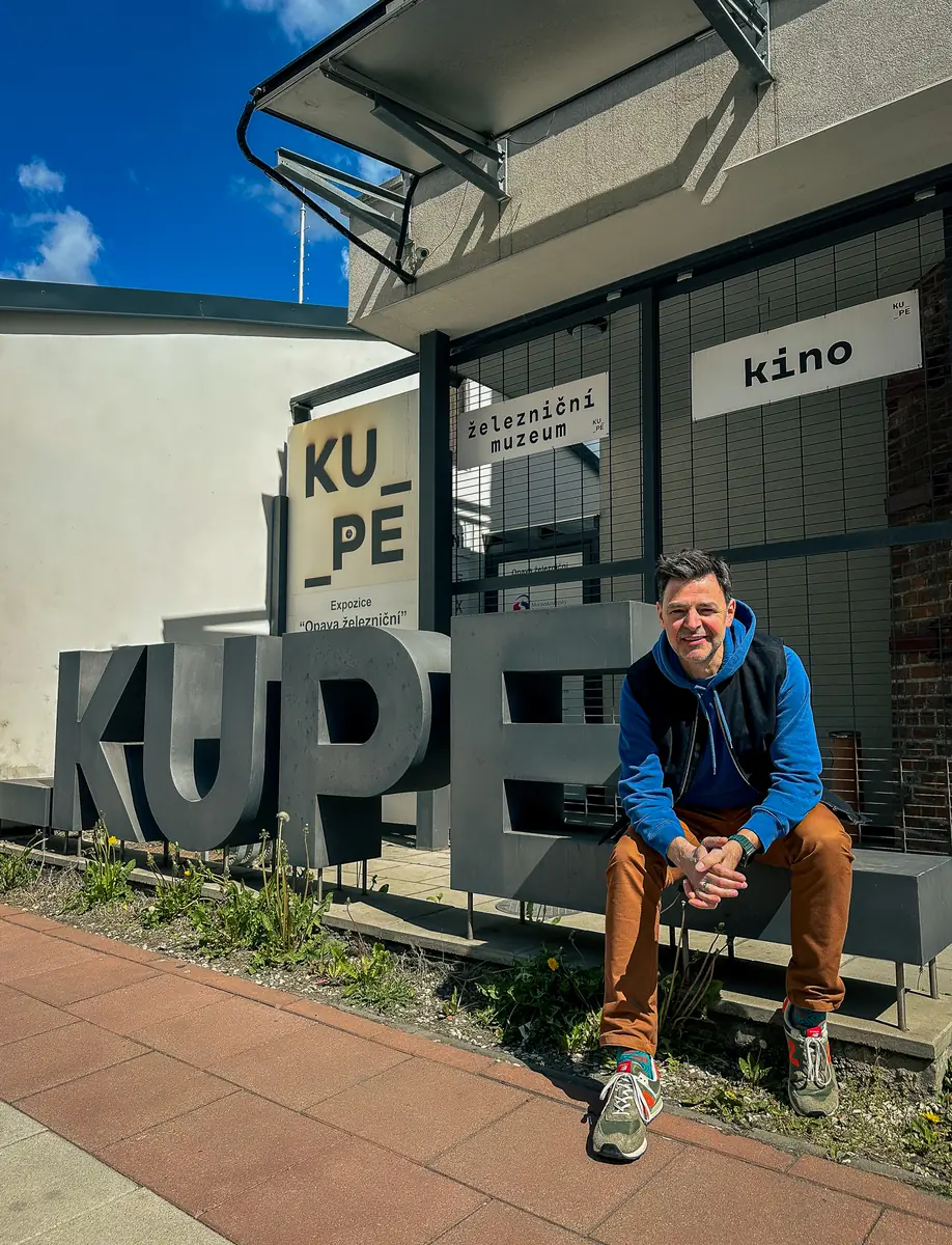 На водопроводной станции с Сашей Михаилидисом в Kupe / фестиваль Безручова Опава — Kupe, Опава