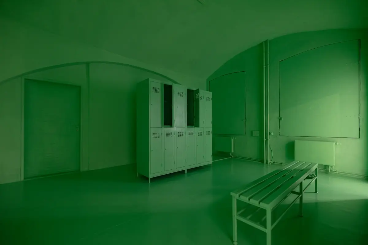 Artivist Lab: sometimes i like to go to gym with my hair loose — Kampus Hybernská, Prague