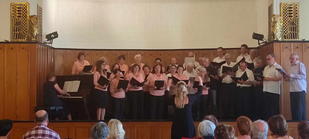KONCERT PĚVECKÝCH SBORŮ VLASTIMILA A ORLICE — Městské divadlo, Prostějov