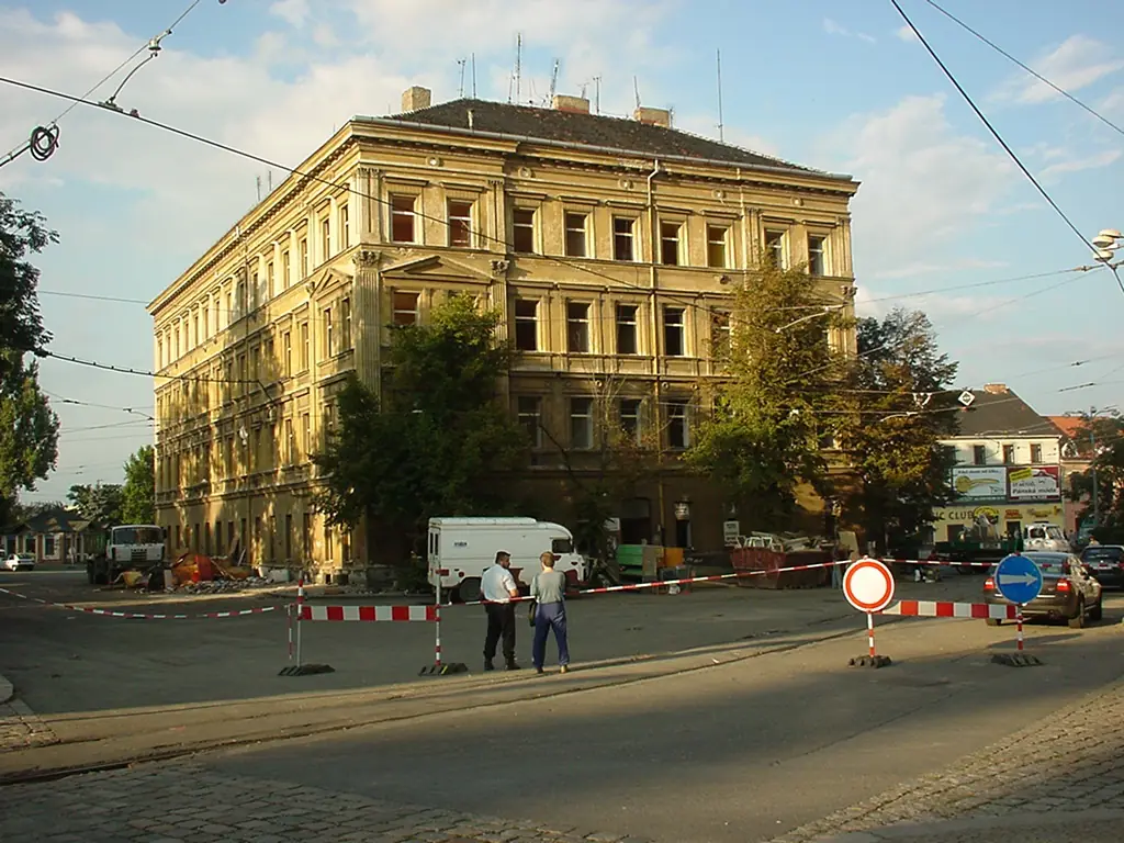 U Zvonu