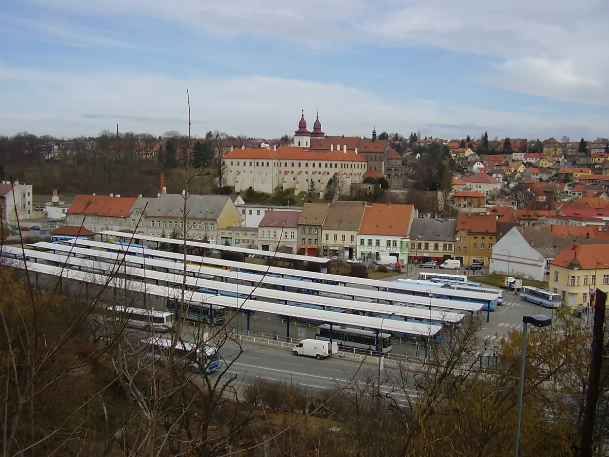 Autobusové nádraží
