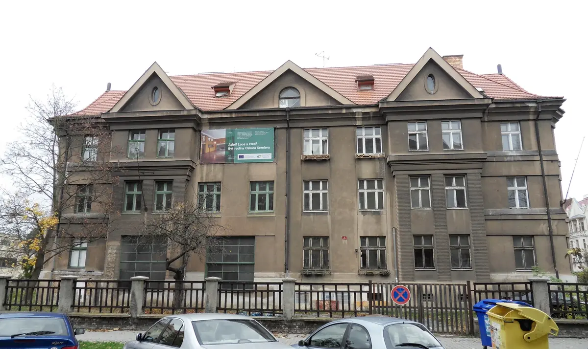 Semlerova rezidence