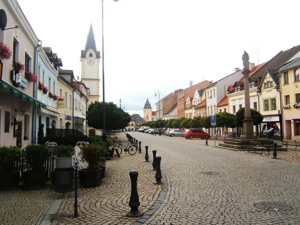 Zámecký park Ostrov
