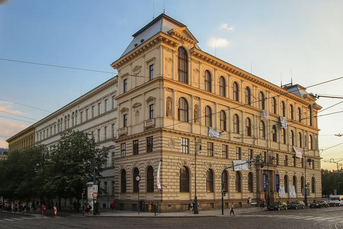 Vysoká škola uměleckoprůmyslová v Praze