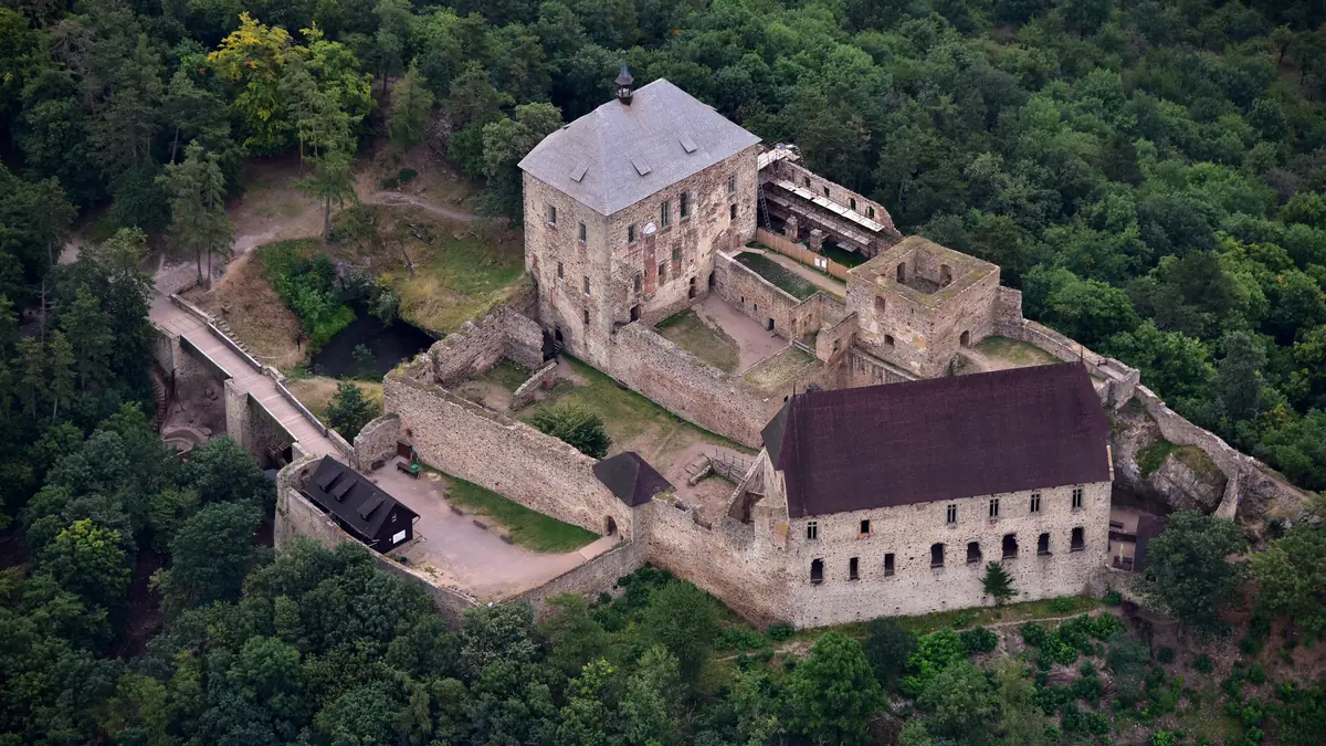 Hrad Točník – nádvoří