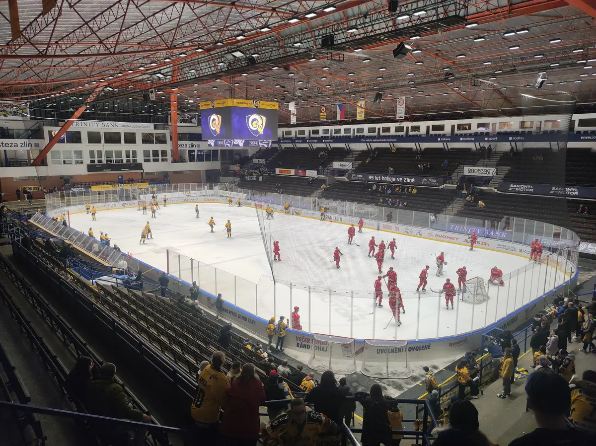 Zimní stadion Luďka Čajky