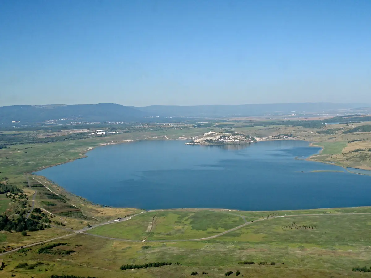 Jezero Most