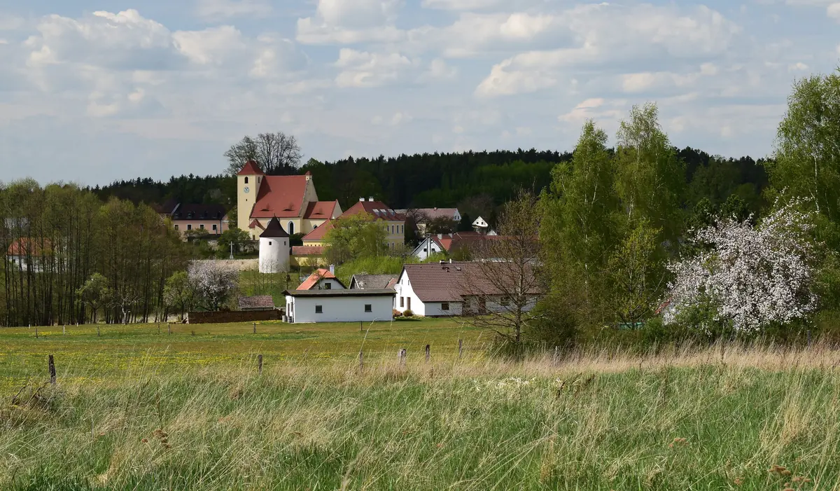 Tvrz Žumberk u Nových Hradů