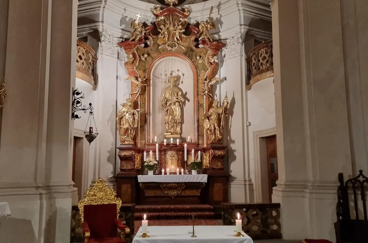 Kostel svatého Jana Nepomuckého na Skalce