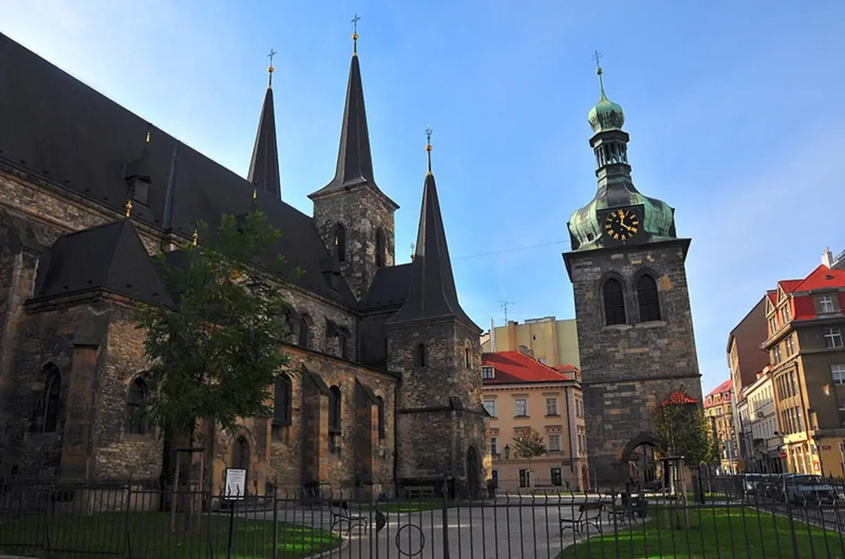 Kostel sv. Petra na Poříčí