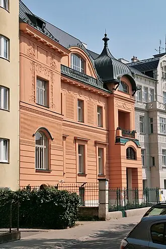 Vila Löw-Beer